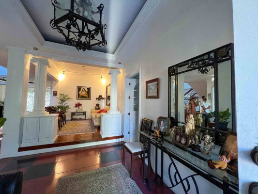 Capitol Hills Golf Subdivision | Well Maintain 3 Bedroom 3BR Modern French style