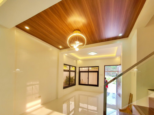 Semi furnished House and Lot for Sale in Monteverde Royale, Rizal