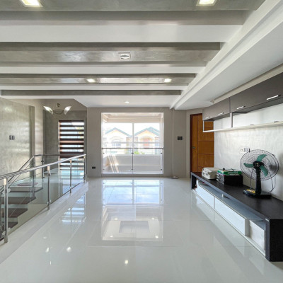Remarkable Modern Tropical House and Lot For Sale in BF Homes, Paranaque City