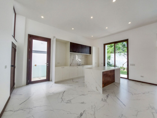 Newly Built Modern Home for Sale in Alabang Hills