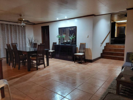 Big Bungalow with Big Lawn and 10 Carpark in Maria Luisa Park Subdivision