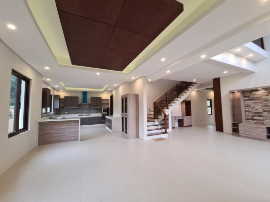 PORTOFINO HEIGHTS BRAND NEW HOUSE FOR SALE