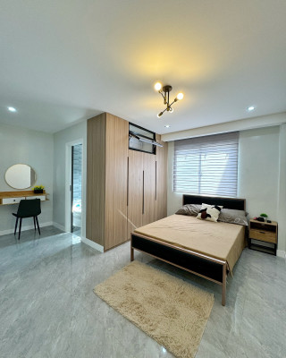 Modern Brand New Fully Furnished House for Sale in Greenwoods Executive Village