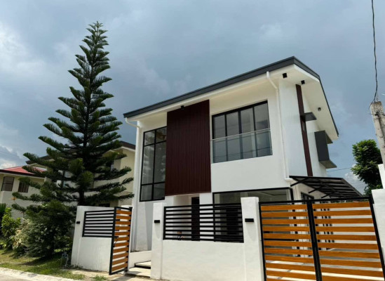Own this Brand-New Modern Minimalist Home in Avida