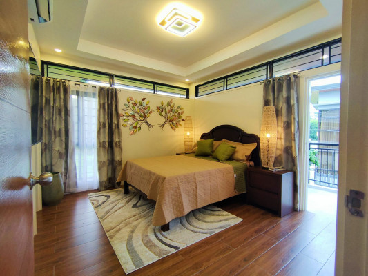 Sophisticated Modern Furnished Home for Sale near Clark