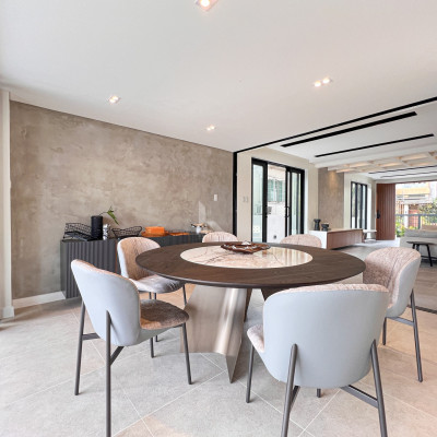 Stunning Brand New Premium House with Infinity Pool For Sale