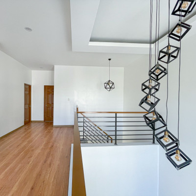 Gorgeous Modern Contemporary House and Lot