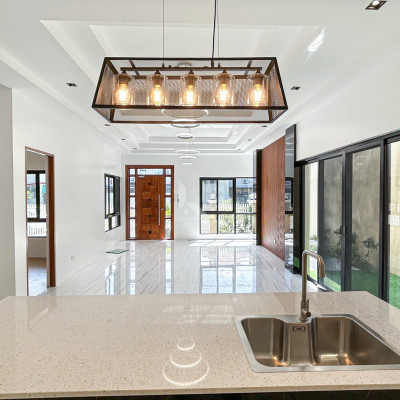 Superb Modern Contemporary Home For Sale in Filinvest East Homes, Cainta Rizal
