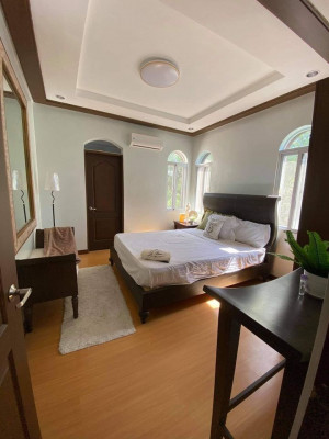 HOUSE AND LOT FOR SALE IN PORTOFINO SOUTH