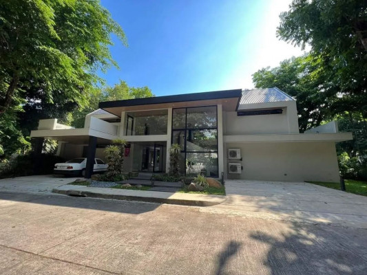 Scandanavian Home for sale in Valleygolf, Antipolo City