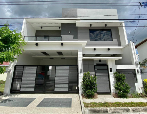 FOR SALE PRE OWNED MODERN ELEGANT HOUSE IN PAMPANGA