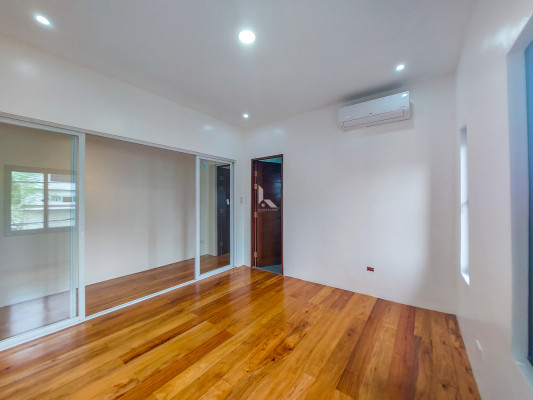 Brand New 2 Storey Corner House and Lot for Sale in Merville Park