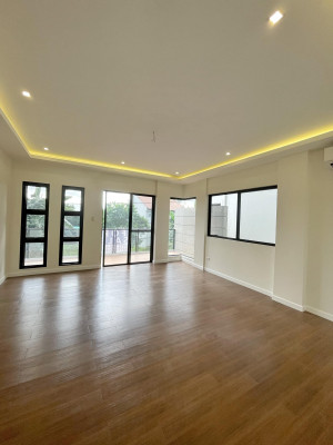 Brand New Modern 3-Storey House for Sale
