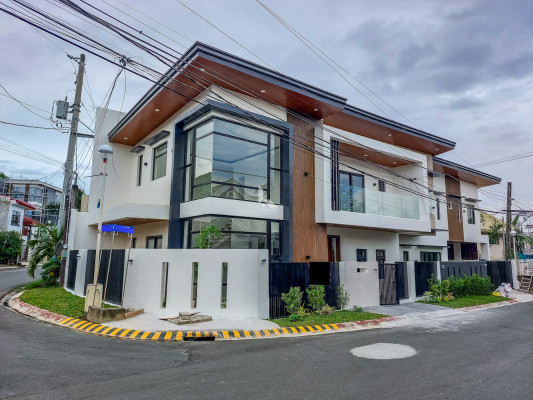 Brand New 2 Storey Corner House and Lot for Sale in Merville Park
