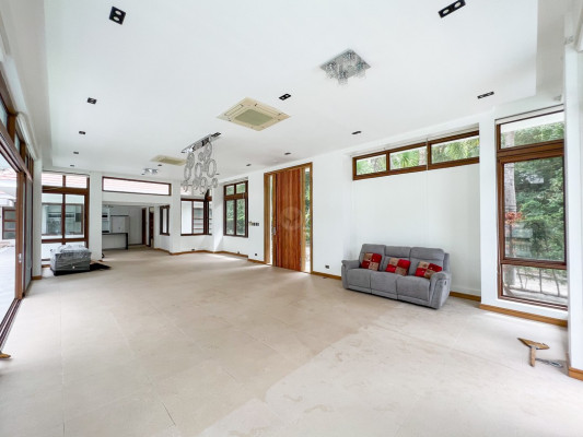 A Beautiful Beach Front Home in Peninsula De Punta Fuego, Batangas