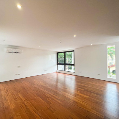 Modern Tropical Home for sale in Ayala heights, Quezon City