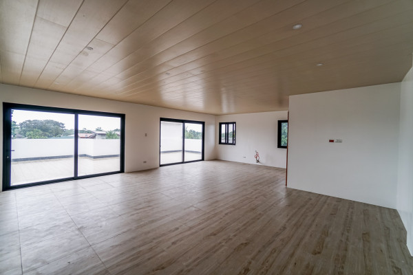 Brand new spacious modern home in BF Homes in Paranaque City