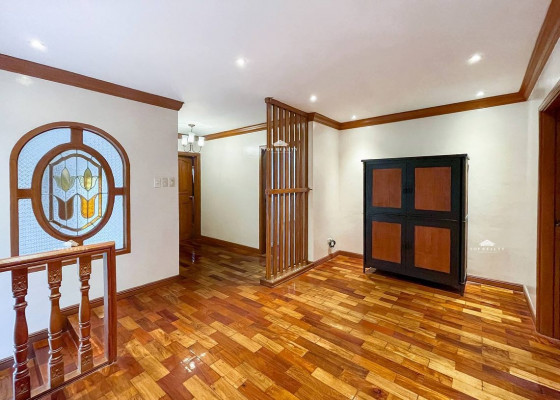 Well-maintained 5BR House and Lot for Sale in BF Homes, Las Piñas City