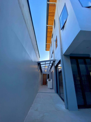 Stunning Modern Asian 3-Storey House with Overlooking Gym for Sale
