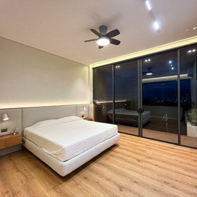Multi-Level Modern Asian Home with Unobstructed City View and Lake View For Sale