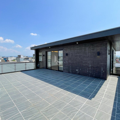 Impeccable Modern Industrial House and Lot For Sale