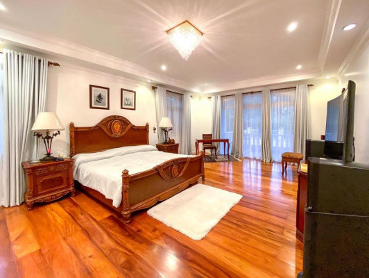 Loyola Grand Villas House & Lot For Sale