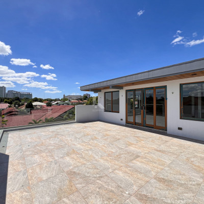 Sophisticated Modern Industrial House and Lot For Sale
