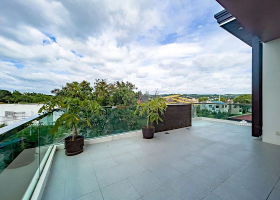 6-bedroom Brand-new House and Lot for Sale