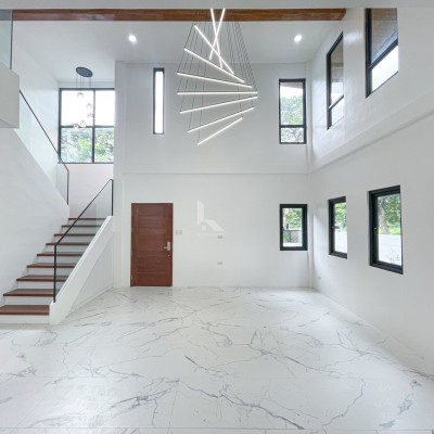 Stylish Modern Contemporary House and Lot For Sale at Orchard Residential Estate