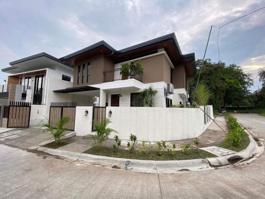 Brand New Furnished Modern Asian Two Storey House with Pool For Sale
