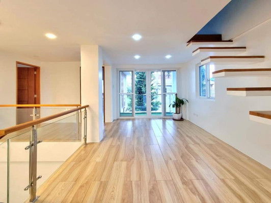 House and Lot at Greenwoods Executive Village For Sale