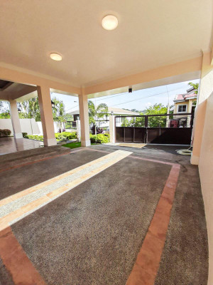 Modern Contemporary House w/ Majestic view of Metro Manila