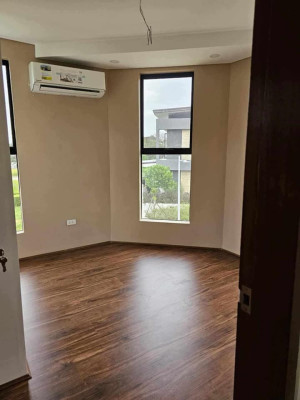 VENARE HOUSE AND LOT NUVALI