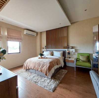 Fully-furnished Modern Home for sale in Alabang West, Daang Hari, Las Piñas City
