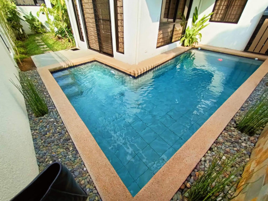 Sophisticated Modern Furnished Home for Sale near Clark