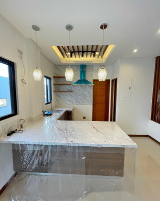 Brand New Modern House for Sale in Greenwoods Executive Village