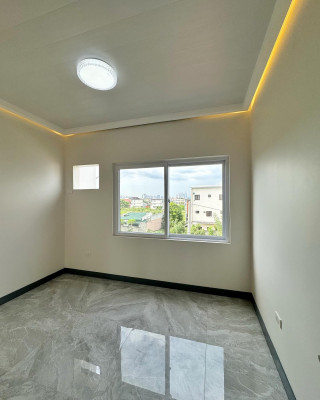 Brand New Modern 3-Storey House for Sale in Greenwoods Executive Village
