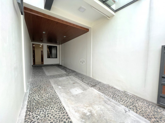 Majestic Pristine Townhouse for Sale in Cubao, Quezon City