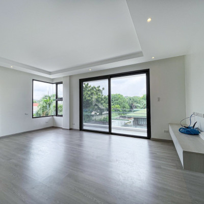 Stunning Modern Contemporary Brand New House For Sale