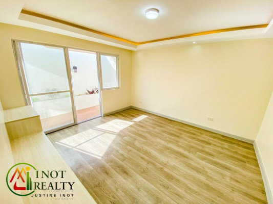 Prime Location spacious Bungalow house in BF Resort Village Las Pinas City