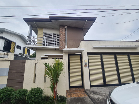 Two Storey House For Sale or Rent