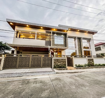 Remarkable Fully Furnished Modern Contemporary House and Lot For Sale