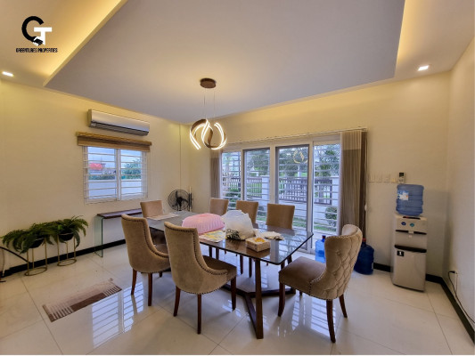 Two Storey Modern Corner House & Lot in Chateu De Paris