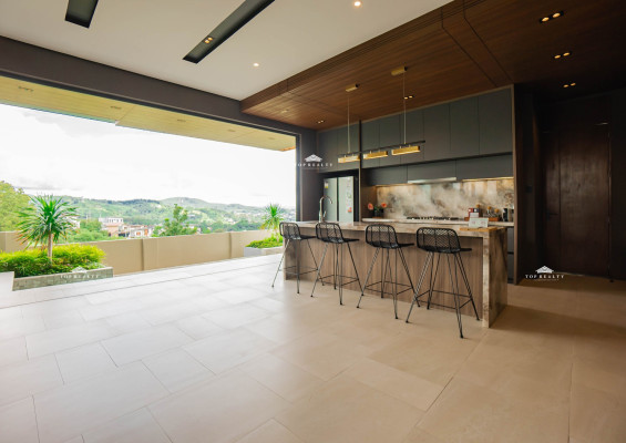 Sun Valley Estates