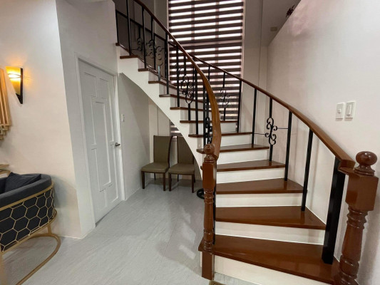 HOUSE and LOT for SALE IN JUBILATION VILLAGE, BIÑAN, LAGUNA