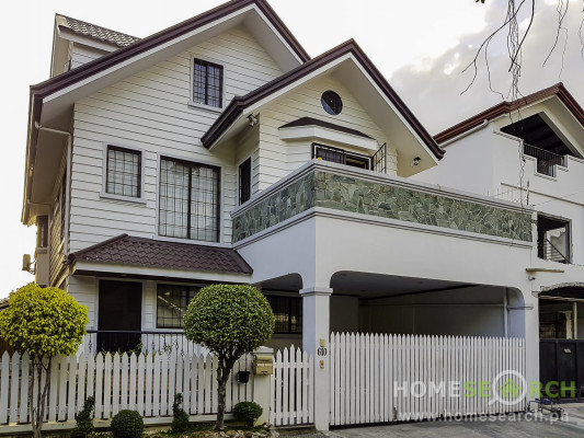 4-Level Home For Sale in Citadella Village, Las Piñas