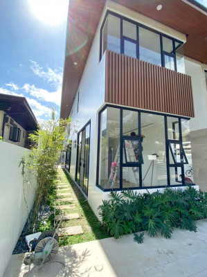 Beautiful 3-Storey Brand New House for Sale in White Plains Quezon City