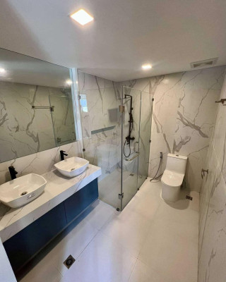 A Striking New 4 Bedroom Modern House and Lot for Sale in BF Homes