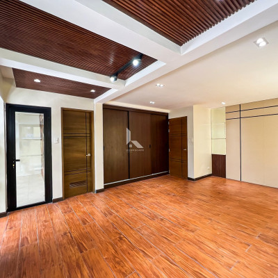 Remarkable Brand New Modern Design House for Sale
