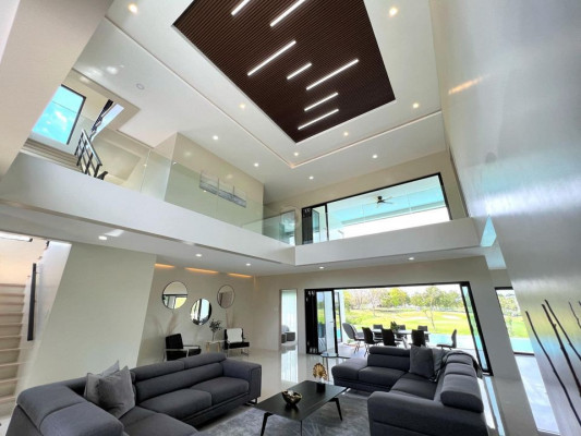 Eagle Ridge Golf House and Lot